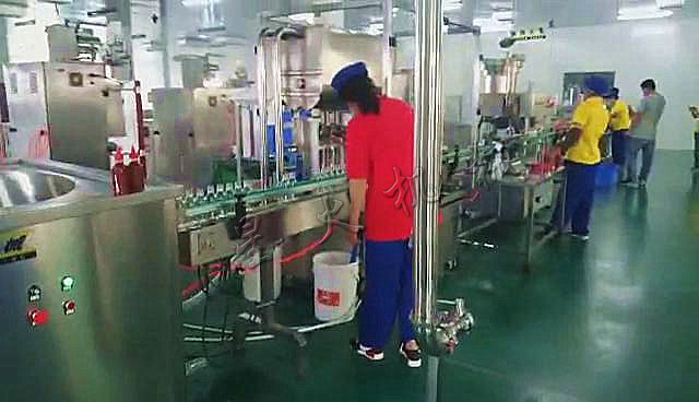 番茄酱灌装机-全自动番茄酱灌装生产线-北京客户案例